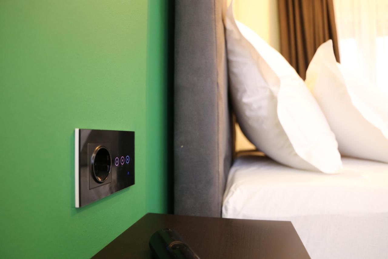 Flora Studio Apartments โคเรนนิซา ภายนอก รูปภาพ